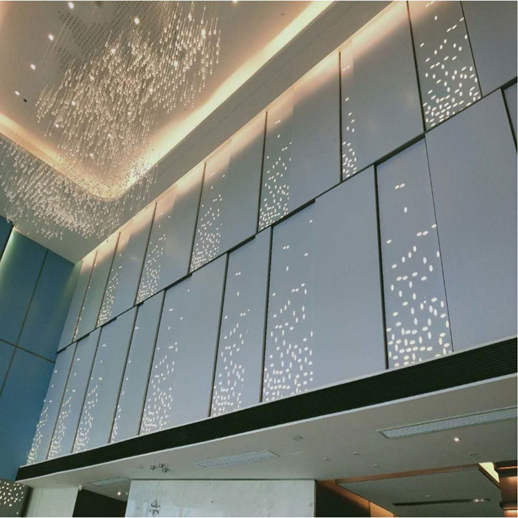 Strip Ceiling Aluminum False Ceiling Panel ເພດານໂລຫະ